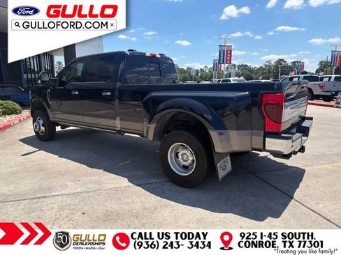 Used 2022 Ford F350 King Ranch w/ King Ranch Ultimate Package AWD/4WD image 4