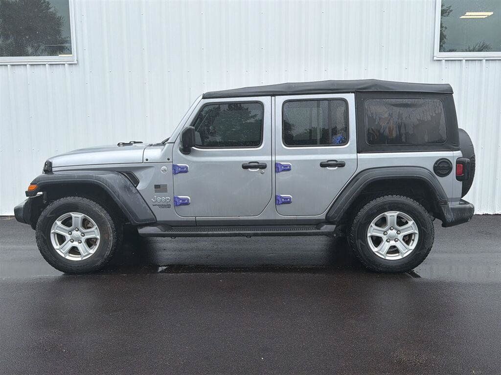 Used 2018 Jeep Wrangler Unlimited Sport S AWD/4WD image 6
