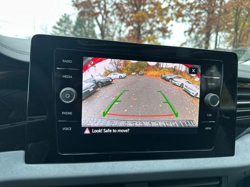 New 2026 Volkswagen Jetta SE image 10