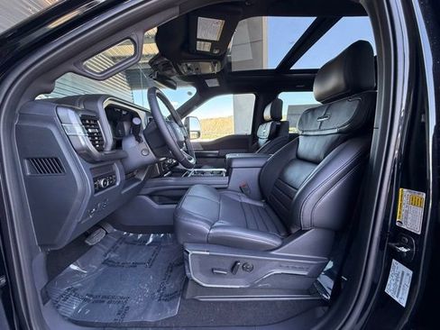 New 2026 Ford F350 4x4 Crew Cab Super Duty image 11