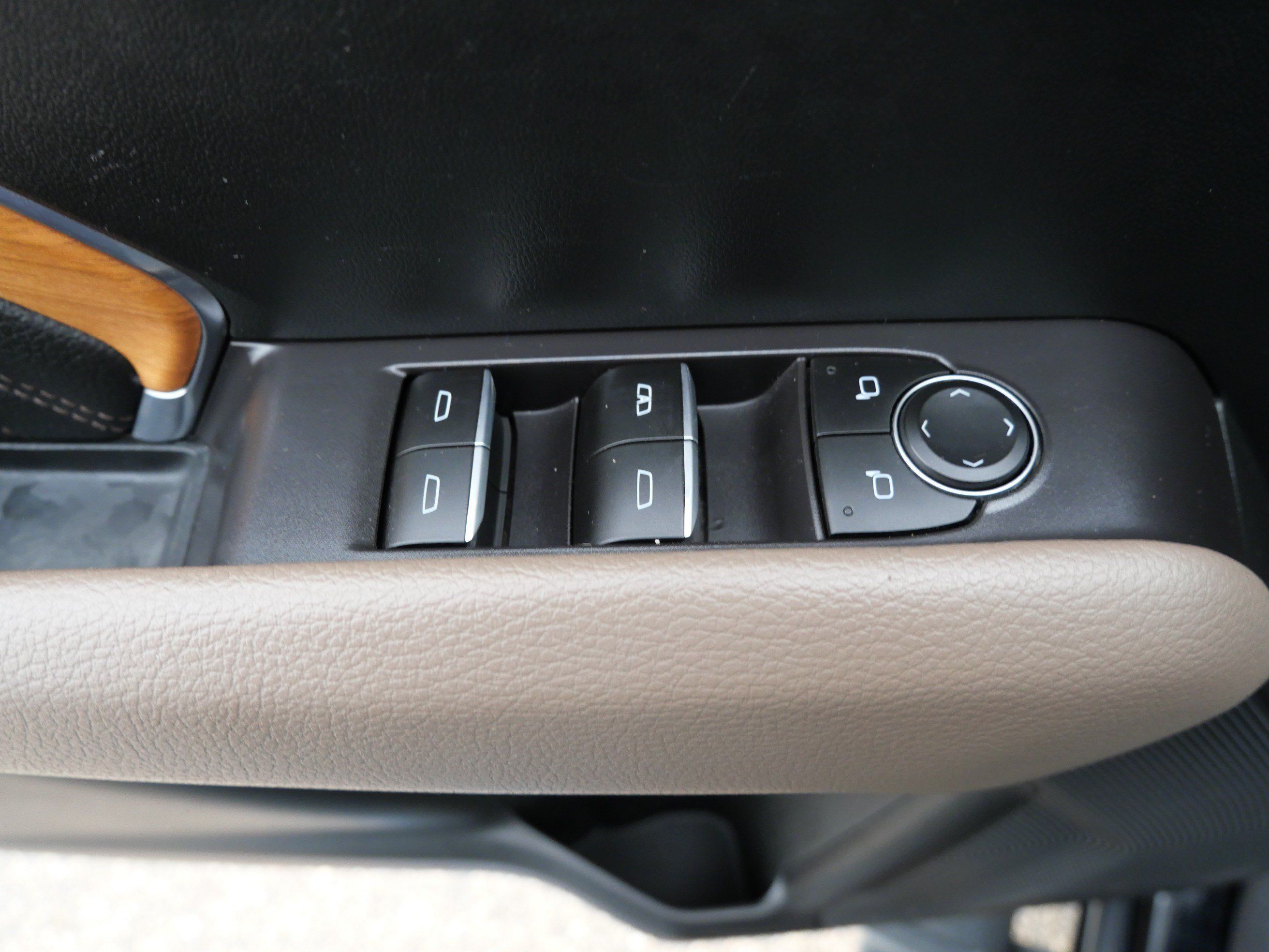 Used 2023 GMC Canyon Denali AWD/4WD image 20