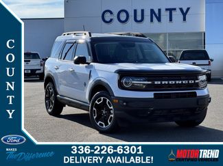 Used 2023 Ford Bronco Sport Outer Banks w/ Tech Package image 1