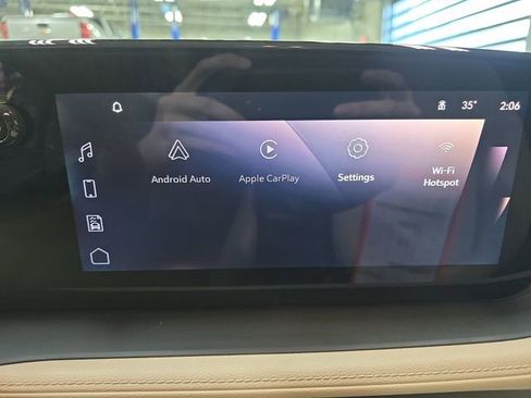 Used 2024 Buick Encore GX Sport Touring image 23