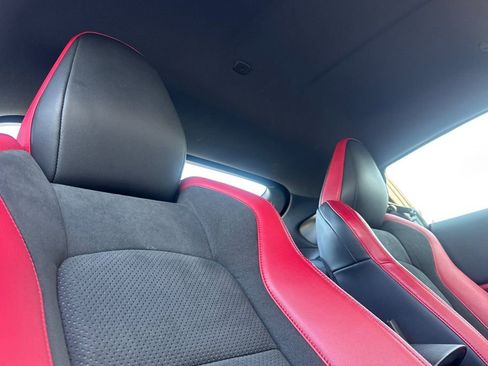 Used 2024 Nissan Z Performance w/ Floor Mat Package image 14