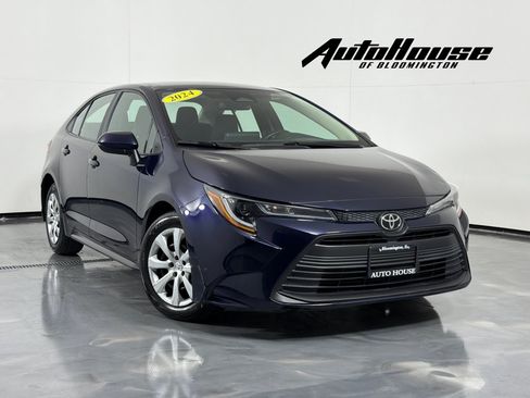 Used 2024 Toyota Corolla LE FWD image 1