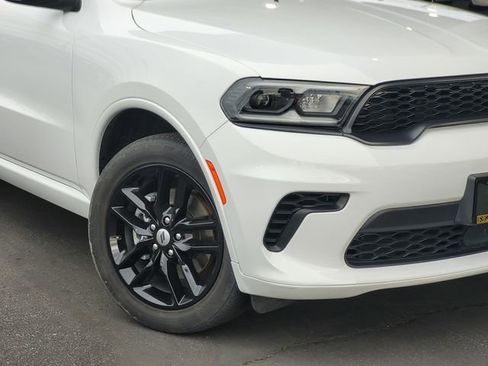 Certified 2024 Dodge Durango GT image 3