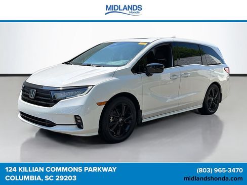 Used 2024 Honda Odyssey Sport image 2