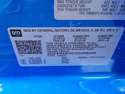 Used 2025 Chevrolet Silverado 1500 RST w/ Convenience Package II RWD image 24