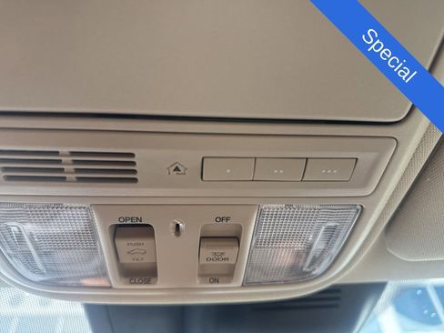 Used 2019 Honda CR-V EX-L image 12