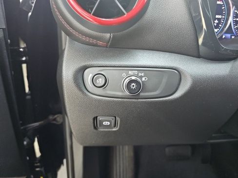 Used 2022 Chevrolet Blazer RS w/ Enhanced Convenience Package image 30