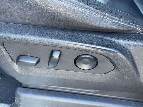 Used 2021 Chevrolet Tahoe Z71 image 13