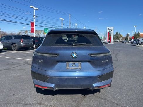 Used 2024 BMW iX xDrive50 w/ Sport Package image 5
