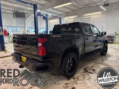 Used 2022 Chevrolet Silverado 1500 RST w/ Convenience Package II AWD/4WD image 5