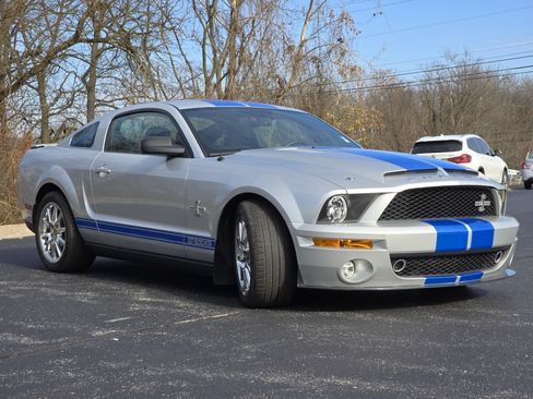 Used 2009 Ford Mustang Shelby GT500 image 12