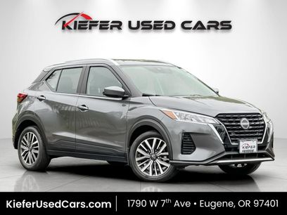 Used 2023 Nissan Kicks SV