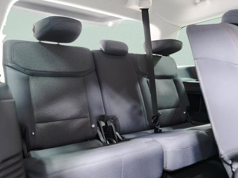 Used 2025 Ford Expedition Active image 37