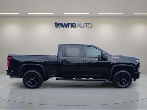 Used 2022 Chevrolet Silverado 2500 LTZ w/ LTZ Plus Package AWD/4WD image 7