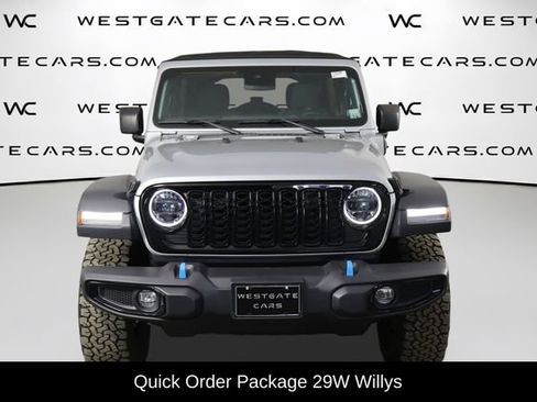 Used 2024 Jeep Wrangler Unlimited AWD/4WD image 2