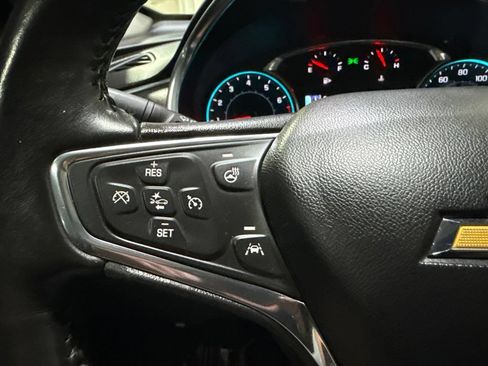 Used 2016 Chevrolet Malibu Premier w/ Driver Confidence Package FWD image 16