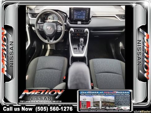 Used 2022 Toyota RAV4 XLE FWD image 19