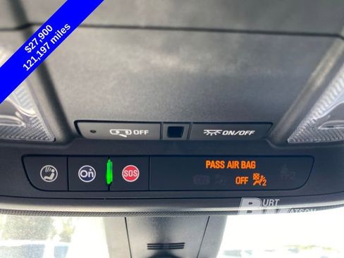 Used 2023 Chevrolet Traverse RS w/ LPO, Floor Liner Package FWD image 27