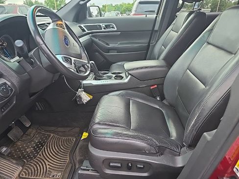Used 2013 Ford Explorer XLT FWD image 14