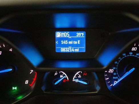 Used 2017 Ford Transit Connect XL image 9