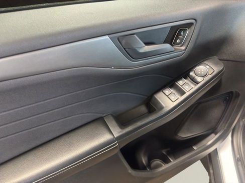 Used 2024 Ford Escape Active AWD/4WD image 17