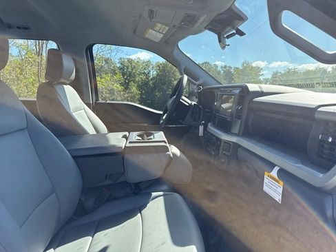 New 2026 Ford F350 XL w/ XL Chrome Package image 46