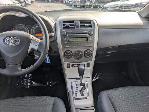 Used 2010 Toyota Corolla S image 18