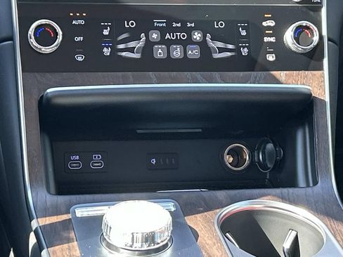 New 2027 Genesis GV80 2.5T Prestige AWD/4WD image 31