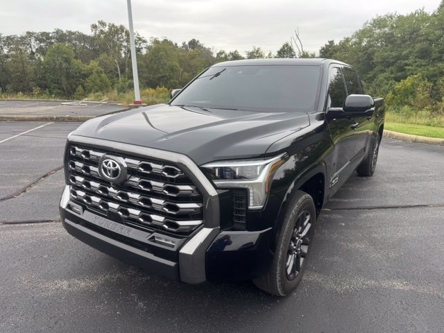 Used 2023 Toyota Tundra Platinum w/ Advanced Package AWD/4WD image 7