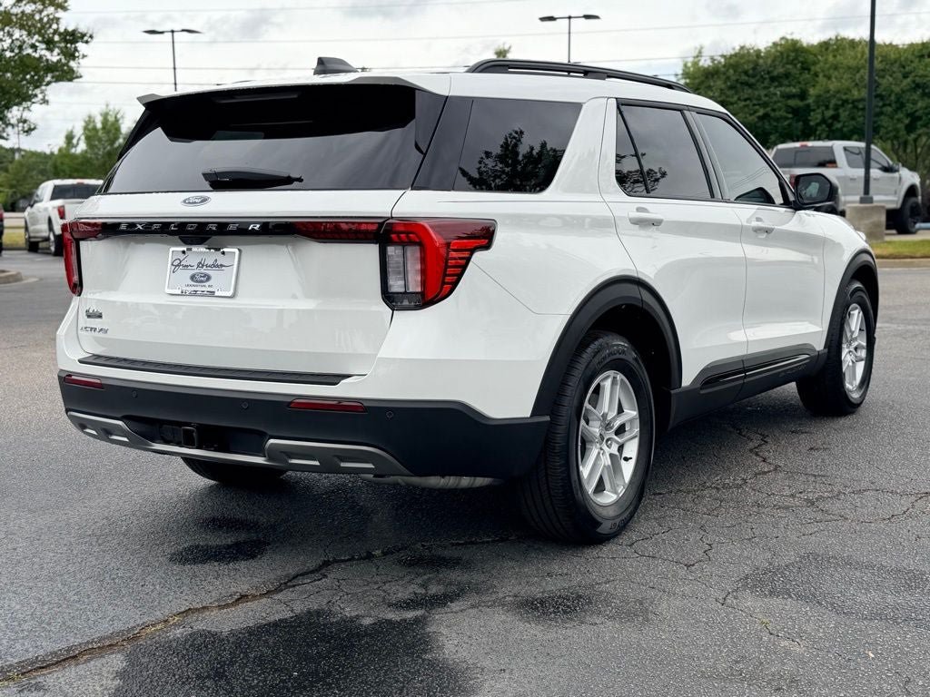 New 2026 Ford Explorer Active w/ Active Comfort Package RWD image 4