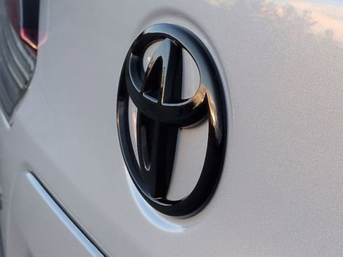 Certified 2026 Toyota Corolla Cross SE image 27