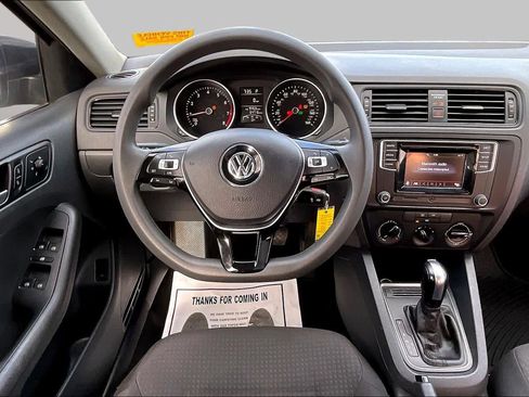 Used 2016 Volkswagen Jetta S FWD image 6
