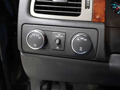 Used 2014 GMC Yukon SLT image 28