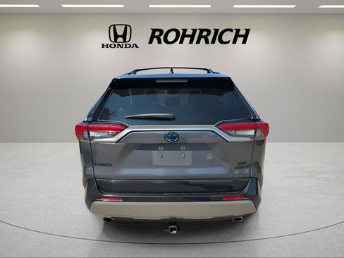 Used 2024 Toyota RAV4 XSE image 6