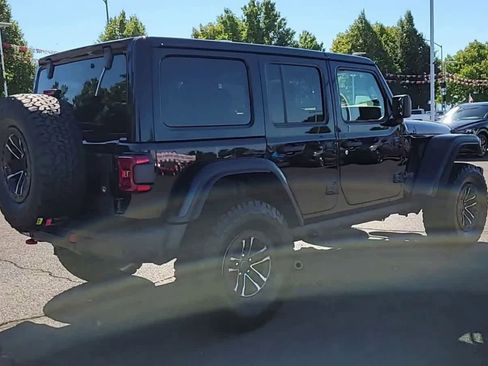 New 2025 Jeep Wrangler Unlimited Rubicon image 8