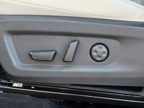 New 2026 Nissan Murano Platinum w/ Cargo Package image 17