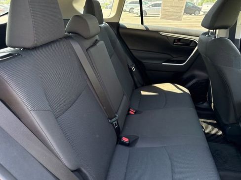 Certified 2023 Toyota RAV4 LE AWD/4WD image 14
