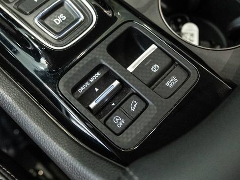 Used 2024 Honda Pilot EX-L image 26