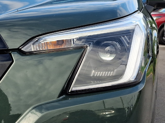 Certified 2023 Subaru Forester Limited AWD/4WD image 11