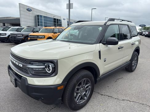 Used 2025 Ford Bronco Sport Big Bend w/ Convenience Package AWD/4WD image 30