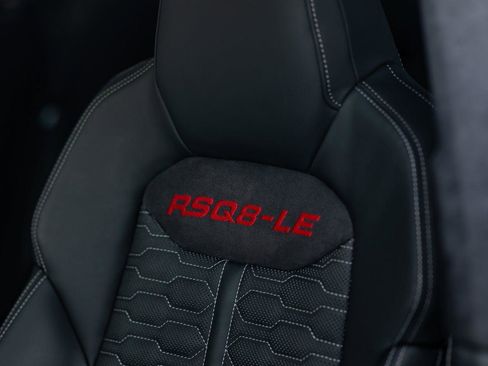 Used 2025 Audi RS Q8 performance image 43