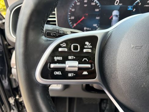 Used 2020 Mercedes-Benz GLE 350 4MATIC image 16