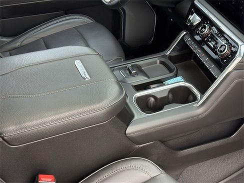 Used 2024 GMC Sierra 2500 Denali w/ Max Trailering Package image 20