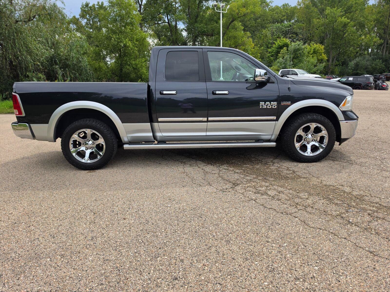 Used 2014 RAM 1500 Laramie w/ Convenience Group AWD/4WD image 6