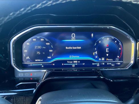 Used 2024 Chevrolet Silverado 3500 High Country w/ High Country Premium Package image 25