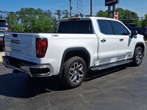 Used 2023 GMC Sierra 1500 SLT w/ SLT Premium Package AWD/4WD image 6
