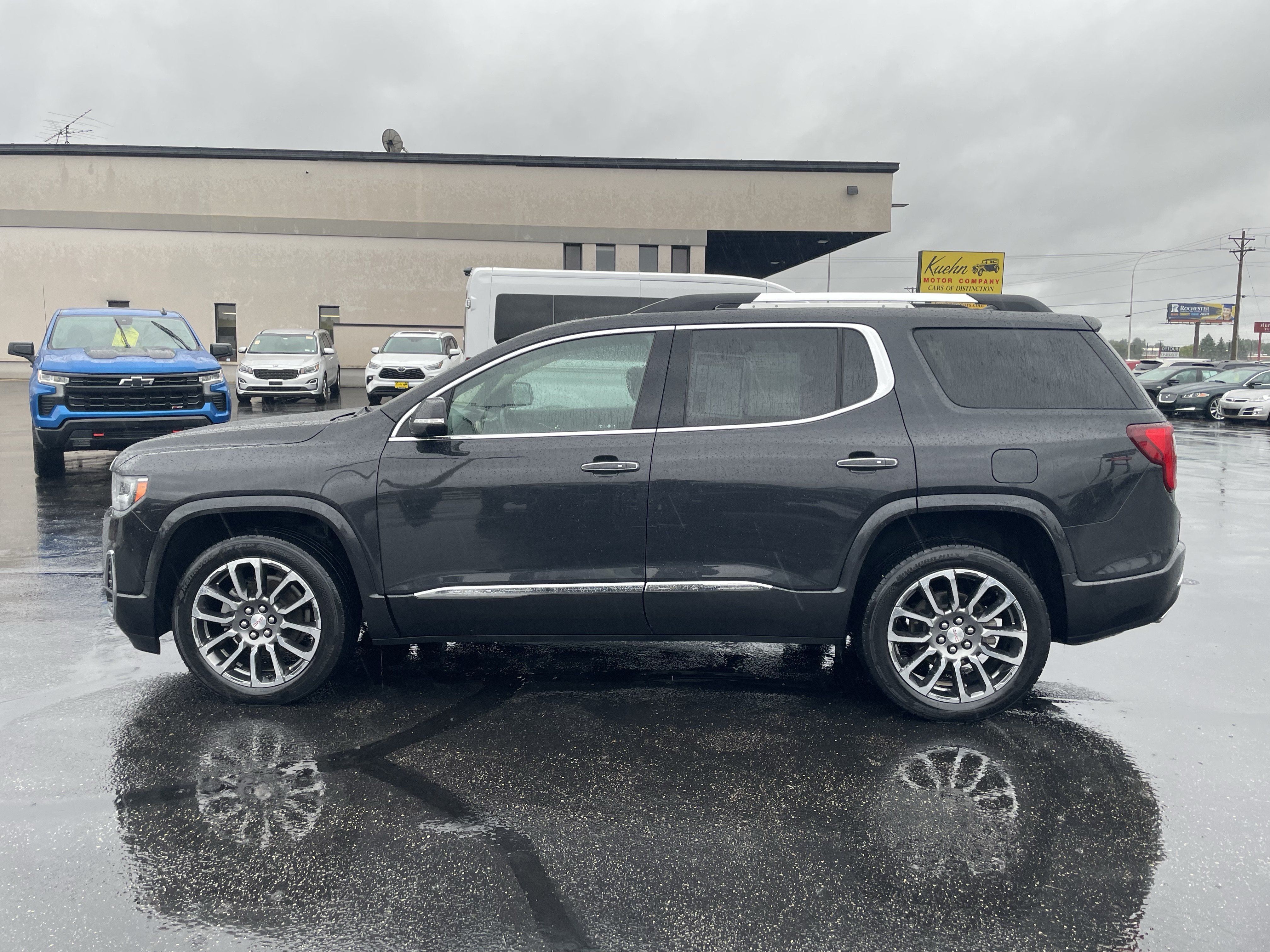 Used 2020 GMC Acadia Denali w/ Trailering Package AWD/4WD image 5